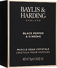 Zestaw - Baylis & Harding Black Pepper & Ginseng Signature Collection (sh/gel/100ml + f/wash/100ml + crystals/75g + bathrobe) — Zdjęcie N5