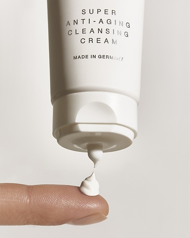 Oczyszczający balsam do mycia skóry dojrzałej i suchej - Dr. Barbara Sturm Super Anti Aging Cleansing Cream — Zdjęcie N2