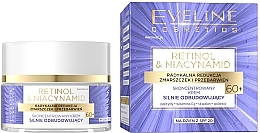 Kup Skoncentrowany krem silnie odbudowujący do twarzy na dzień 60+ - Eveline Cosmetics Retinol & Niacynamid