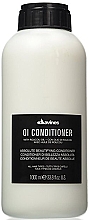 Upiększająca odżywka do wszystkich rodzajów włosów - Davines Oi Conditioner — Zdjęcie N3