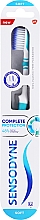 Miękka szczoteczka do zębów Kompletna ochrona, niebieska - Sensodyne Complete Protection Soft — Zdjęcie N1