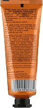 Peeling do cery wrażliwej z brzoskwinią - Lavish Care Face Scrub Peach — Zdjęcie N2