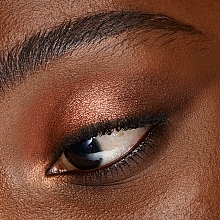 Paleta cieni do powiek - Catrice The Hot Mocca Eyeshadow Palette — Zdjęcie N4