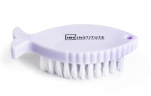 Szczoteczka do paznokci, fioletowa - IDC Institute Nail Brush — Zdjęcie N1