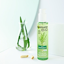 Detoksykujący żel myjący z trawą cytrynową - Garnier Bio Fresh Lemongrass Detox Gel Wash — Zdjęcie N4