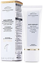 Kup Odbudowujący krem do twarzy - Institut Esthederm Into Repair Age Control Sunsceen Face Cream For Highly Sensitive Skin SPF20