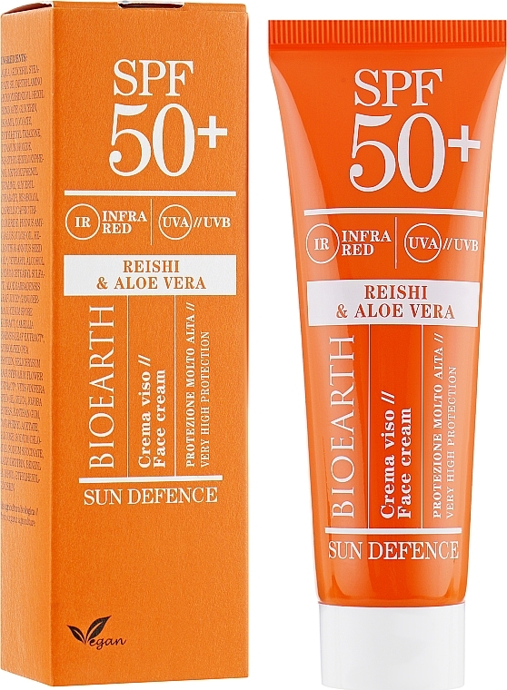Krem przeciwsłoneczny do twarzy z reishi i aloesem SPF50 - Bioearth Sun Defence Reishi & Aloe Vera — Zdjęcie N1