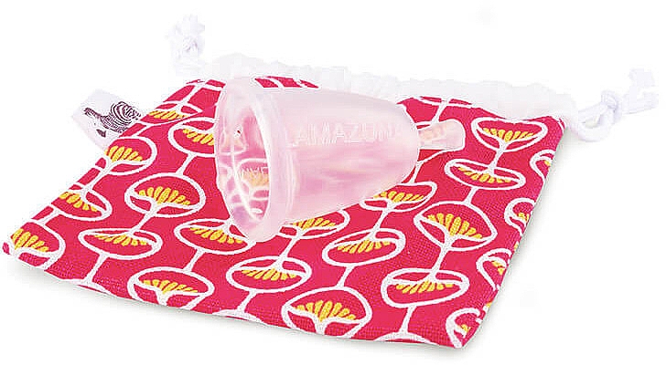 Kubeczek menstruacyjny w różowym woreczku, rozmiar 2 - Lamazuna — Zdjęcie N2