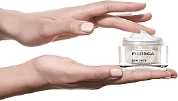 Krem rozjaśniający do twarzy - Filorga Skin-Unify Illuminating Even Skin Tone Cream — Zdjęcie N3