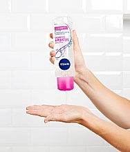 Wzmacniający szampon micelarny do łamliwych włosów i wrażliwej skóry głowy - NIVEA Micellar Strengthening Shampoo — Zdjęcie N2