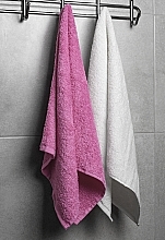 Zestaw ręczników do twarzy, biały i marsala Twins - MAKEUP Face Towel Set Marsala + White — Zdjęcie N3