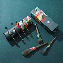 Zestaw pędzli do makijażu, 7 szt - Eigshow Beauty Essential Greener Model Fresher Brush Kit — Zdjęcie N3