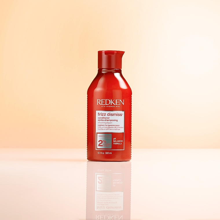 Odżywka do włosów puszących się - Redken Frizz Dismiss Conditioner — Zdjęcie N3