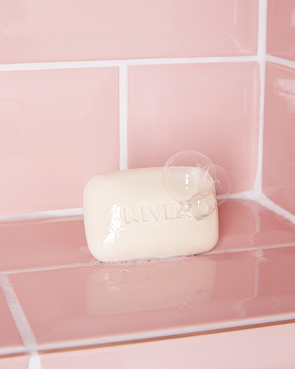 Pielęgnujące kremowe mydło w kostce Trawa cytrynowa i oleje - NIVEA Lemongrass & Oil Care Soap — Zdjęcie N2