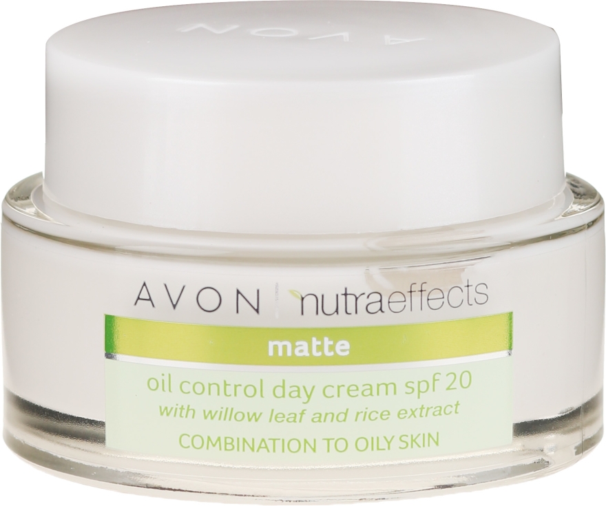 Matujący krem do twarzy na dzień SPF 20 - Avon Nutra Effects Matte Oil Control Day Cream — Zdjęcie N1