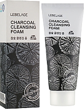 Kup Pianka myjąca z węglem drzewnym - Lebelage Charcoal Cleansing Foam