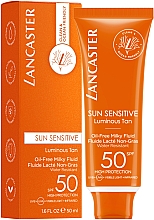 Bezolejowy fluid do twarzy z filtrem SPF50 - Lancaster Sun Sensitive Oil Free Milky Fluid SPF50 — Zdjęcie N1