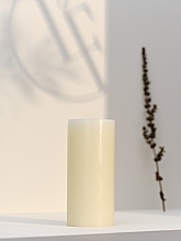 Świeca cylindryczna, średnica 7 cm, wysokość 15 cm - Bougies La Francaise Cylindre Candle Ivory — Zdjęcie N3
