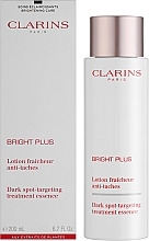 Esencja rozjaśniająca do twarzy - Clarins Bright Plus Dark Spot-Targeting Treatment Essence — Zdjęcie N2