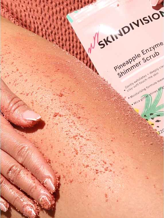 Ananasowy peeling do ciała - SkinDivision Pineapple Enzyme Shimmer Scrub — Zdjęcie N2