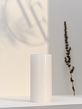 Świeca cylindryczna, średnica 7 cm, wysokość 15 cm - Bougies La Francaise Cylindre Candle White — Zdjęcie N3