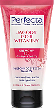 Kup Kremowy żel do mycia twarzy do cery wrażliwej, suchej i naczynkowej Jagody goji i witaminy - Perfecta
