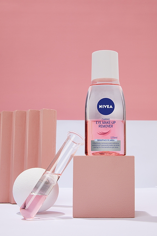 Pielęgnujący dwufazowy płyn do demakijażu oczu - NIVEA Face Essentials — Zdjęcie N4