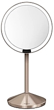 Okrągłe kompaktowe lustro dotykowe, złoty stojak, 12 cm - Simplehuman Sensor Mirror Compact — Zdjęcie N1
