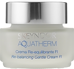 Kup Intensywnie nawilżający krem do cery tłustej i mieszanej - Skeyndor Aquatherm Re-Balancing Gentle Cream F I