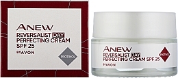 Rewitalizujący krem do twarzy na dzień - Avon Anew Reversalist Day With Protinol Cream SPF 25 — Zdjęcie N2