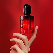 Giorgio Armani Si Passione Intense Refillable - Woda perfumowana — Zdjęcie N4