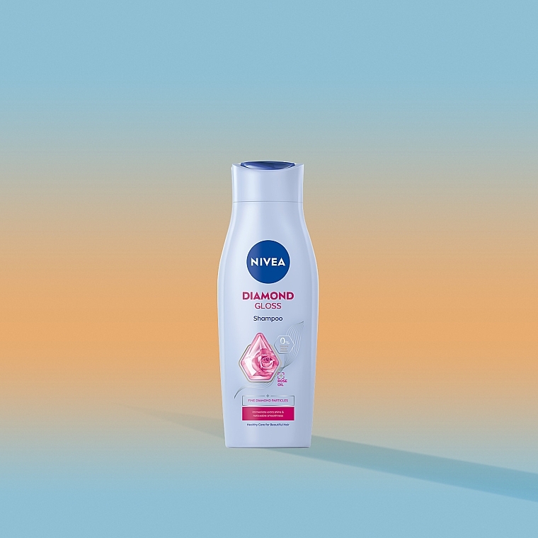 Nabłyszczający szampon wygładzający do włosów - NIVEA Shine Shampoo Diamond Gloss — Zdjęcie N3