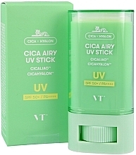 PRZECENA! Filtr przeciwsłoneczny w sztyfcie - VT Cosmetics Cica Airy UV Stick * — Zdjęcie N1