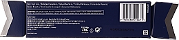 Zestaw upominkowy do golenia dla mężczyzn - Gillette Fusion5 Razor Cracker (razor 1 pcs + road cover) — Zdjęcie N2