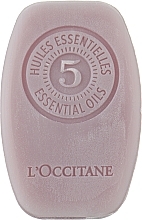 Delikatny szampon do włosów w kostce - L'Occitane En Provence Solid Shampoo Delicate Care And Balance — Zdjęcie N2