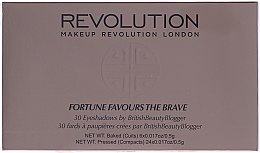 Paleta cieni do powiek, 30 kolorów - Makeup Revolution Eyeshadow Palette Fortune Favours The Brave — фото N1