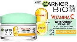 Rozświetlający krem ​​na dzień - Garnier Bio Vitamin C Brightening Day Cream — Zdjęcie N2