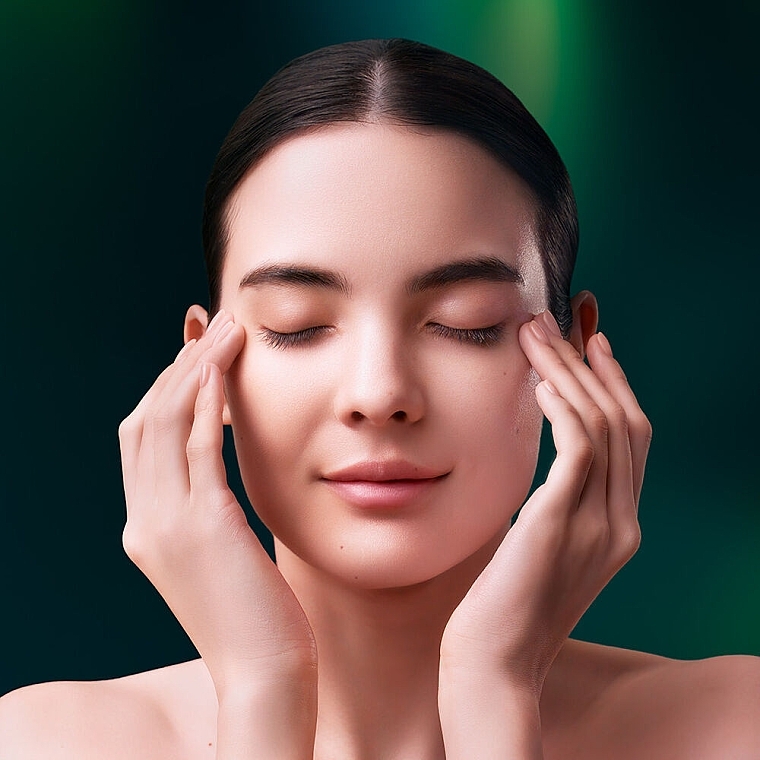 Przeciwstarzeniowy krem pod oczy - Shiseido Future Solution LX Legendary Enmei Ultimate Radiance Eye Cream — Zdjęcie N6