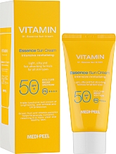 Witaminowy filtr przeciwsłoneczny do twarzy SPF50 - MEDIPEEL Vitamin Dr Essence Sun Cream SPF50+ PA++++ — Zdjęcie N2