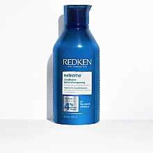 Odżywka do włosów słabych i zniszczonych - Redken Extreme Conditioner — Zdjęcie N9