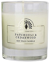 Kup Świeca zapachowa - The English Soap Company Patchouli and Cedarwood Scented Candle