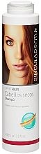 Kup Regenerująco-odżywczy szampon do włosów - Singuladerm Xpert Hair Nurturing And Repairing Shampoo