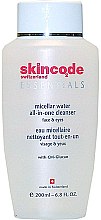 Kup Oczyszczająca woda micelarna do twarzy i oczu - Skincode Essentials Micellar Cleansing Water All In One