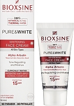 Wybielający krem do twarzy - Bioxine Pure & White Whitening Face Cream SPF15 — Zdjęcie N2