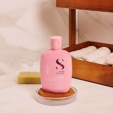 Nawilżający szampon do włosów - Alfaparf Semi Di Lino Nutritive Low Shampoo — Zdjęcie N5