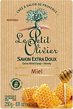 Delikatne miodowe mydło kosmetyczne - Le Petit Olivier Extra mild soap Honey — Zdjęcie N1