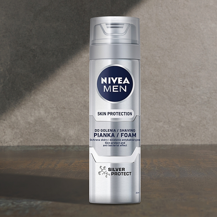 Ochronna pianka do golenia - NIVEA MEN Silver Protect Shaving Foam — Zdjęcie N3