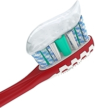 Wybielająca pasta do zębów - Colgate Max White Crystal Mint — Zdjęcie N3
