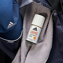 Dezodorant-antyperspirant w kulce dla kobiet - Adidas Power Booster 72H Anti-Perspirant — Zdjęcie N2