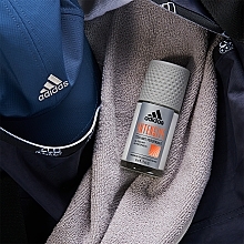 Intensywny antyperspirant w kulce - Adidas Intensive Dezodorant Roll-on — Zdjęcie N3